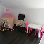 Apartment Vrh *